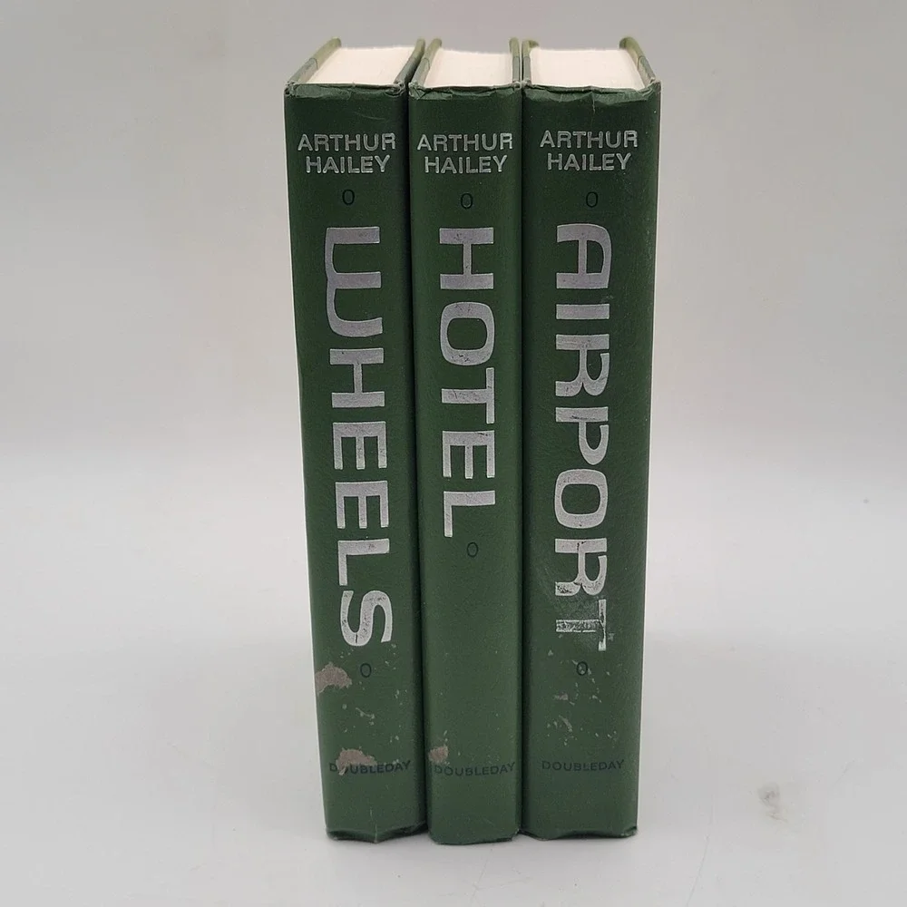 Arthur‎ Hailey Wheels Hotel Airport Hardcover Doubleday Book Set Vintage Good